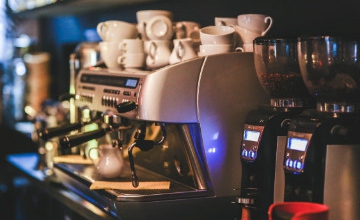 How does professional coffee machine leasing work in the UK?