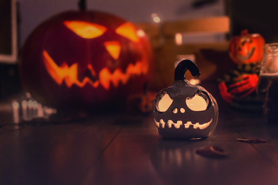 A variety of Halloween pumpkins